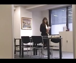 Karkea aasian sukkia seksiä ja kasvojen